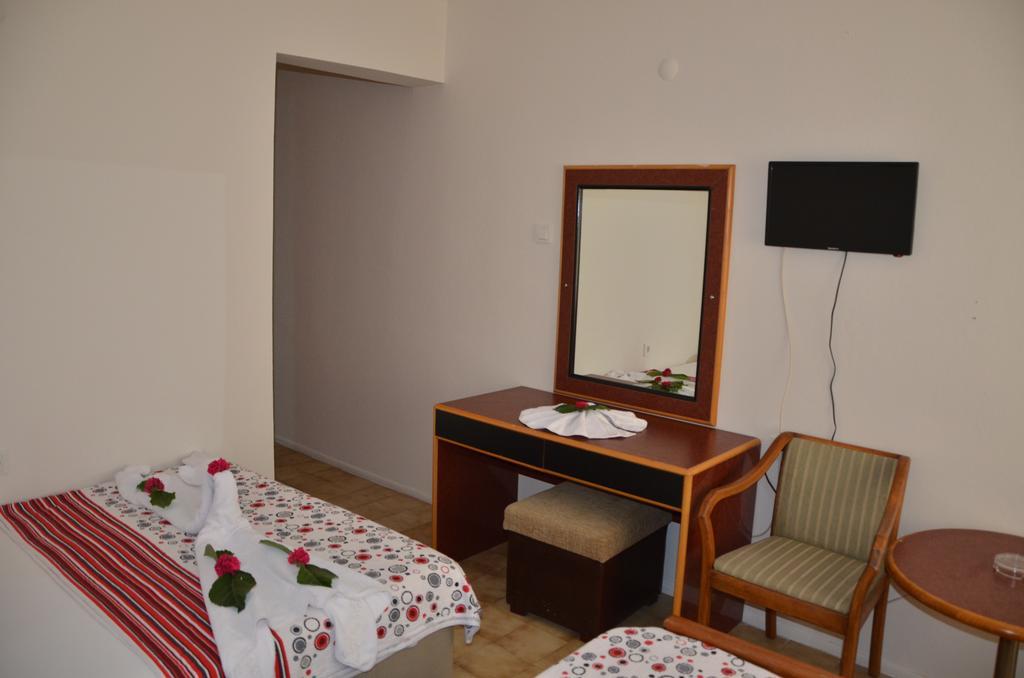 Dilek Hotel Menderes Buitenkant foto